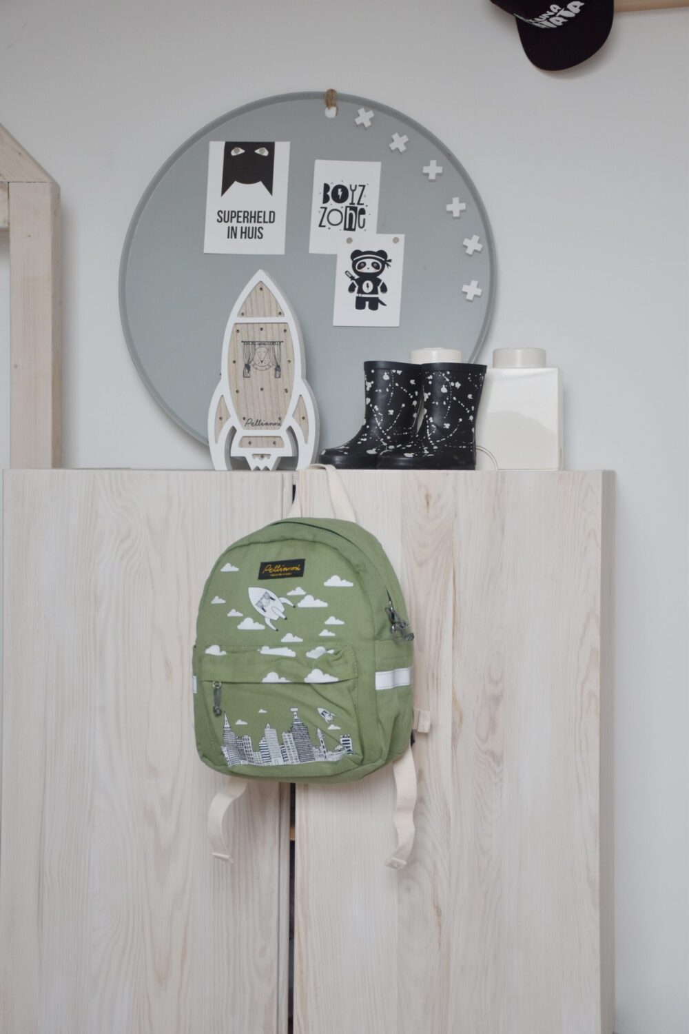 City Backpack - Green - Image 5